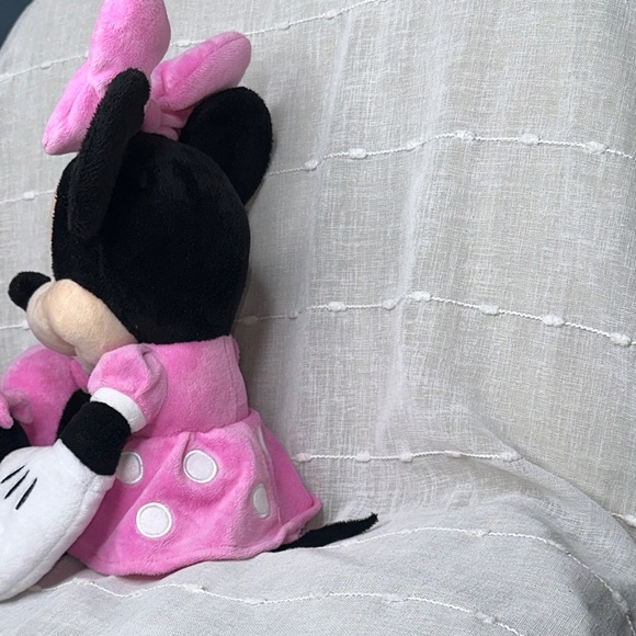 Disney Minnie Mouse 21" Large Plush Cuddle Pink & White Polka Dot Dress, Bow GUC - Picture 4 of 16